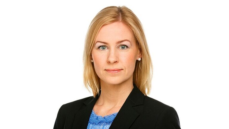Katrin Höövelson